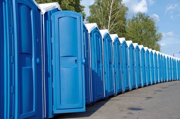 Best Portable restroom trailer rental  in Ford City, CA